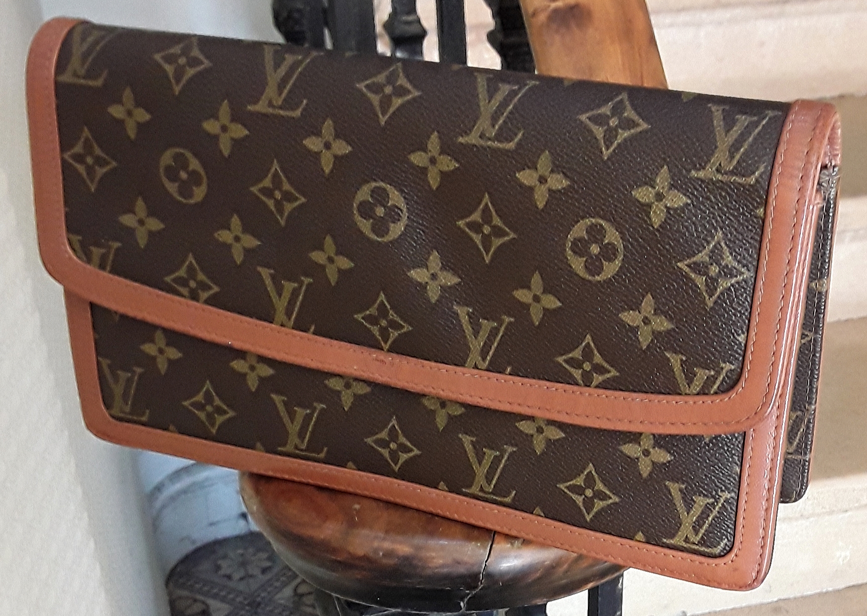 pochette LOUIS VUITTON vintage